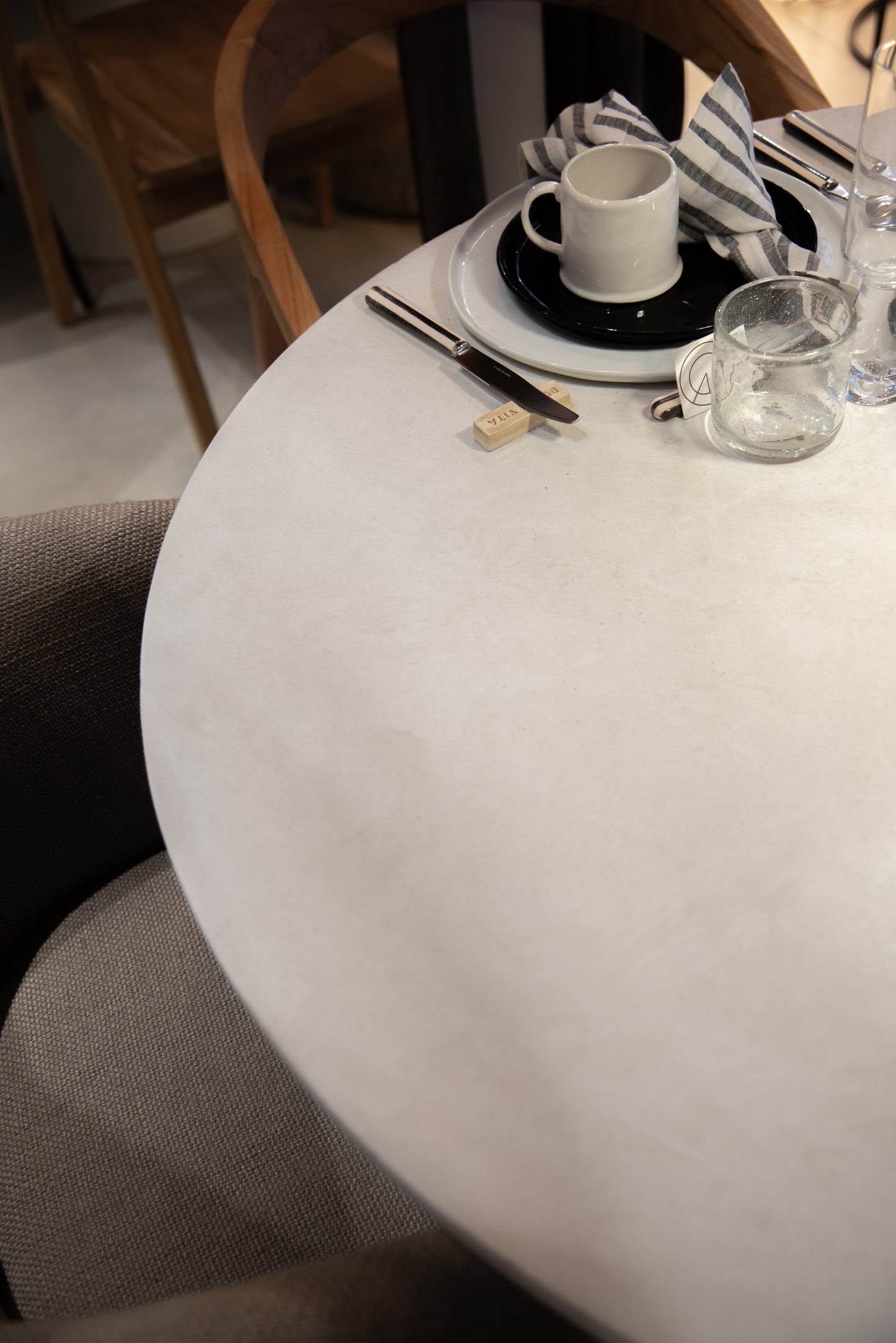 Table DAMON