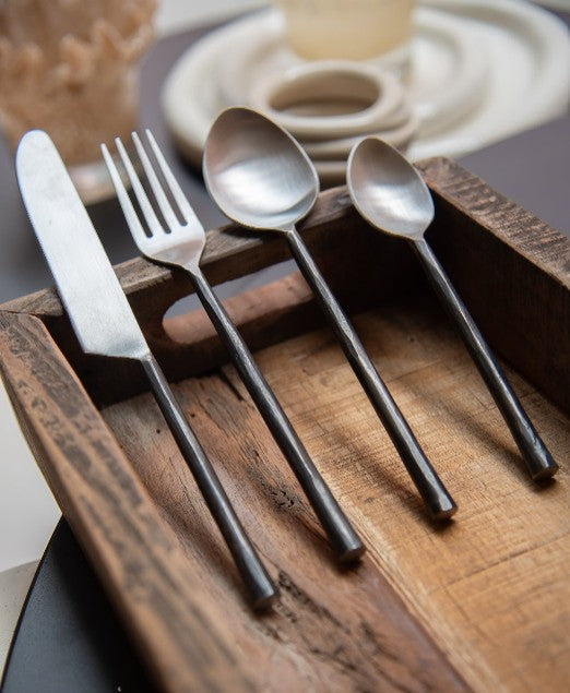 Lot de 12 couteaux ODIN