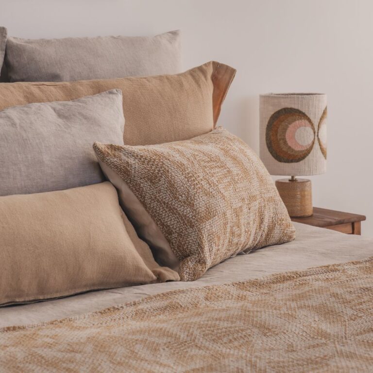 Coussin VESUVE Narcis | BED & PHILOSOPHY