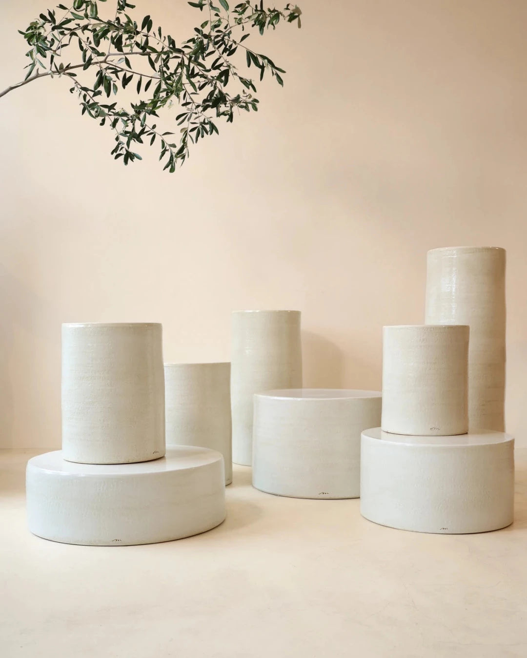 Table d'appoint ROUCAS Calcaire [MASAME]