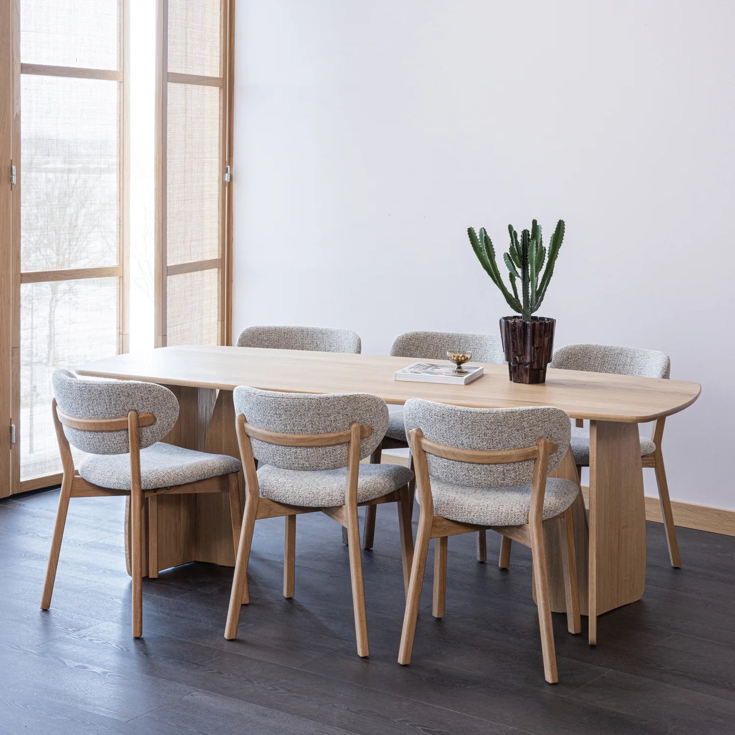 Table de repas VEERE [WOOOD] Différentes tailles