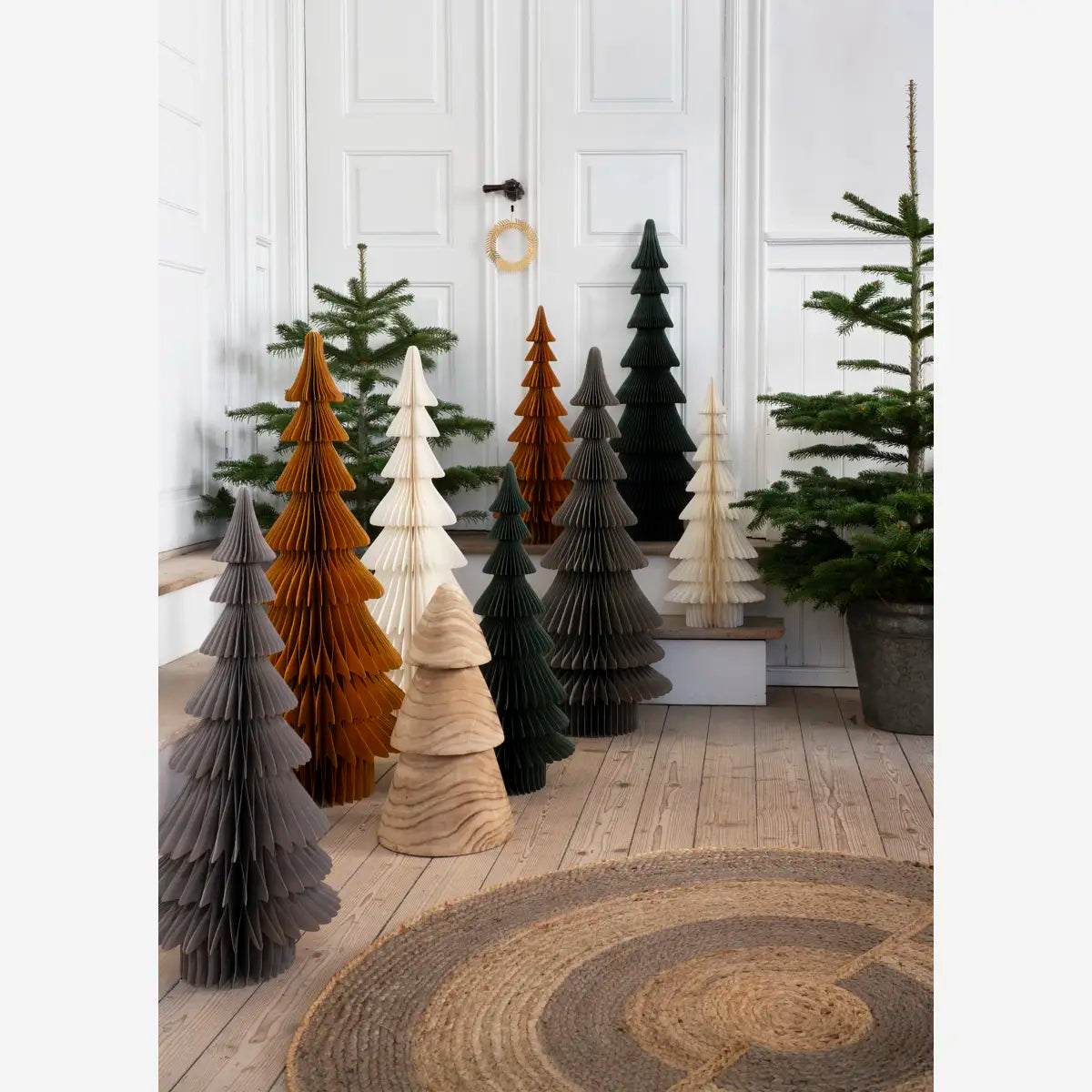 Sapin papier Ivoire [ MADAM STOLTZ ] Différentes tailles