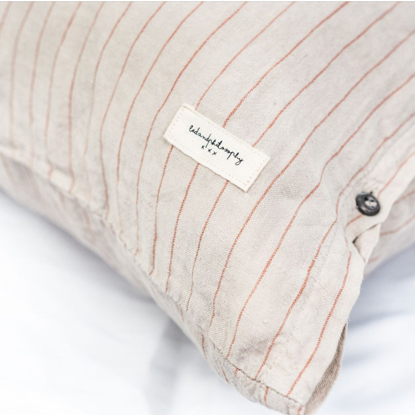 Taie d'oreiller LOU Terracotta | BED & PHILOSOPHY