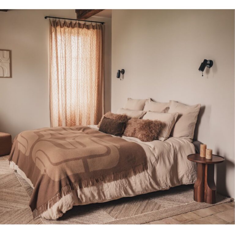 Coussin FLAVIE Fausse fourrure Camel [BED & PHILOSOPHY]